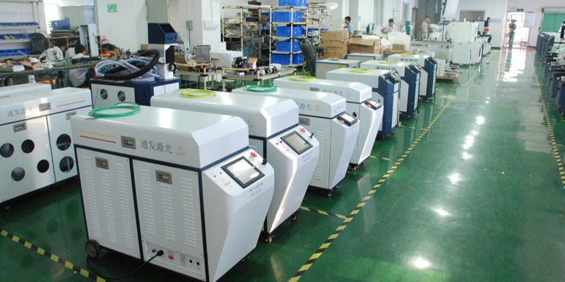 通發(fā)激光TFL-80PF<a href='http://www.cdaqyq.com/product/2.htm' class='text_a'>光纖<a href='http://www.cdaqyq.com' class='text_a'>激光焊接機</a></a>